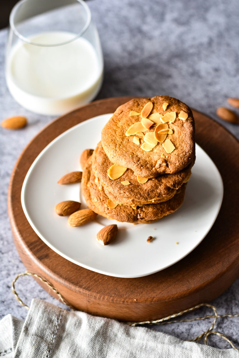 Almond Butter Cookies